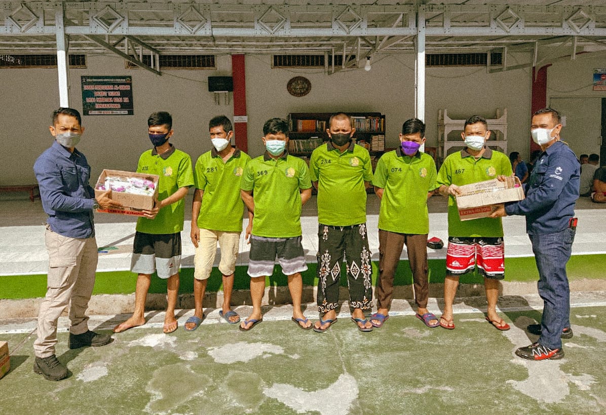Penuhi Hak Warga Binaan, Lapastika Pangkalpinang Kemenkumham Babel Bagikan Perlengkapan Mandi Bagi WBP